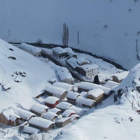 Albergue De Portilla Portilla de la Reina المظهر الخارجي الصورة