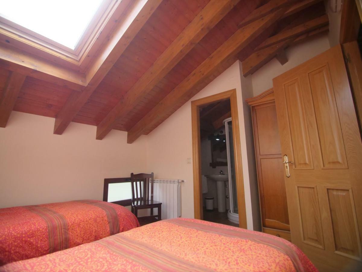 Albergue De Portilla Portilla de la Reina المظهر الخارجي الصورة